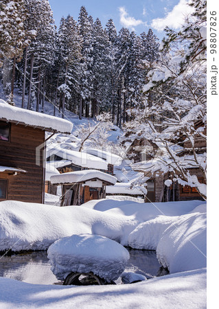 雪の白川郷 雪の白川郷 98807826