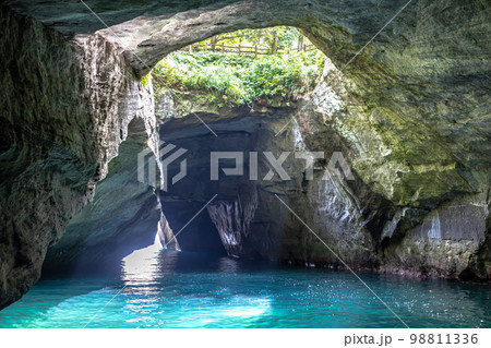 堂ヶ島マリン　洞窟めぐり　遊覧船 98811336