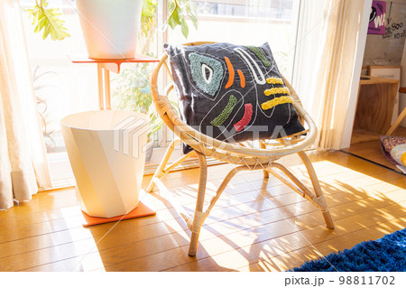オシャレな部屋　インテリア　籐（ラタン） 98811702