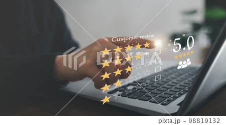 客 買い物客 お客様 98819132