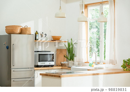 住宅　LDK　キッチン 98819831