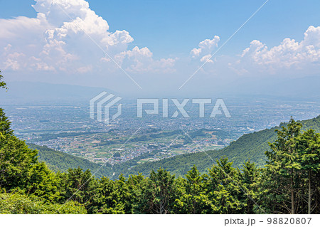 山梨県南アルプス市 県民の森 展望台 山梨県南アルプス市 県民の森 展望台 98820807