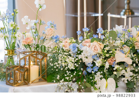 ナチュラルカラー　結婚式　花　披露宴パーティー 98822933