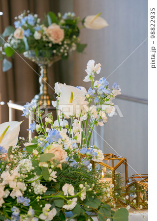 ナチュラルカラー　結婚式　花　披露宴パーティー 98822935