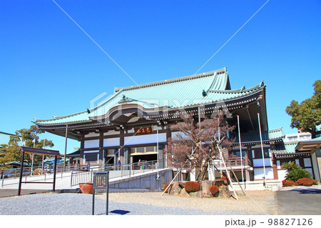 名古屋市、覚王山日泰寺本堂の風景 98827126