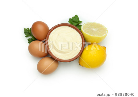 Concept of egg sauce, mayonnaise sauce, isolated on white background Concept of egg sauce, mayonnaise sauce, isolated on white background 98828040