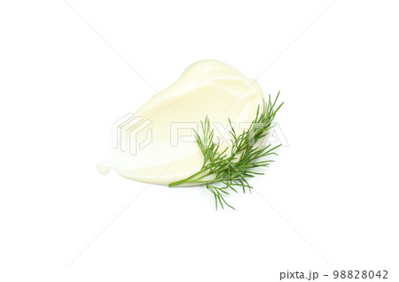 Concept of egg sauce, mayonnaise sauce, isolated on white background 98828042