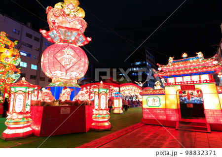 【長崎県】長崎ランタンフェスティバル（中央公園会場） 98832371
