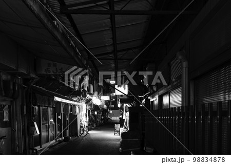 広島　エキニシ　飲食店街　広島県広島市 98834878