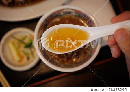 町中華のスープ（レンゲアップ） 98838246