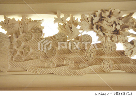 和風住宅の欄間 98838712