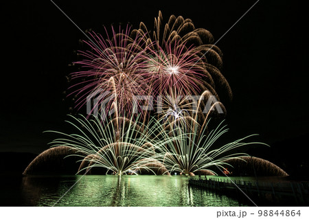 箱根　芦ノ湖　節分祭奉祝花火大会 98844864