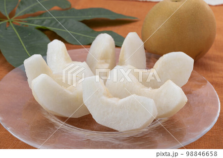 新鮮で美味しい梨 新鮮で美味しい梨 98846658