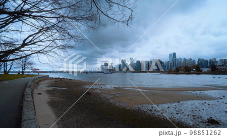 Stanley Park Vancouver - dramatic sky Stanley Park Vancouver - dramatic sky 98851262