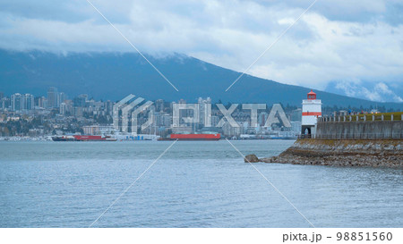 The Lighthouse at Stanley Park in Vancouver 98851560