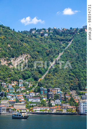 View of the Como Brunate funicular in Lake Como, Nothern Italy 98854731