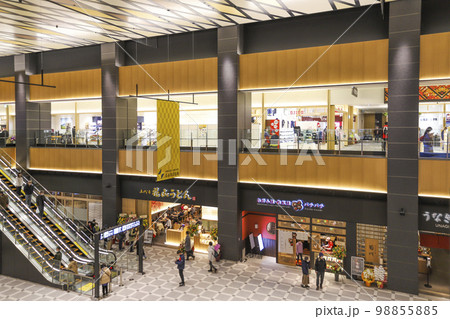 羽田エアポートガーデン　グランドホワイエ1Fレストランと2F羽田参道 98855885