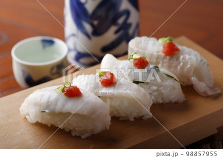 ヒラメのえんがわ寿司 ヒラメのえんがわ寿司 98857955