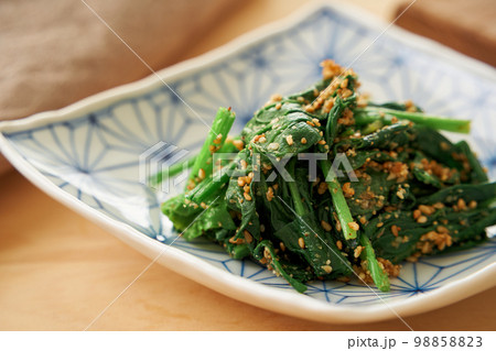 ほうれん草の胡麻和え ほうれん草の胡麻和え 98858823