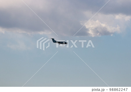 自衛隊機飛行訓練 98862247