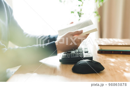 Image photo 98863878