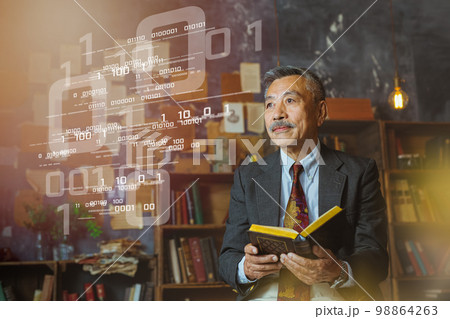 ホログラムとシニアの男性 98864263