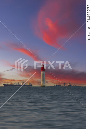 Phare de Chauvea near Ile de Re with ships to La Rochelle, Pays de la Loire, France 98865272