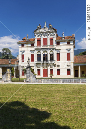 Villa Angarano in Bassano del Grappa, Veneto, Northern Italy. Villa Angarano in Bassano del Grappa, Veneto, Northern Italy. 98865339