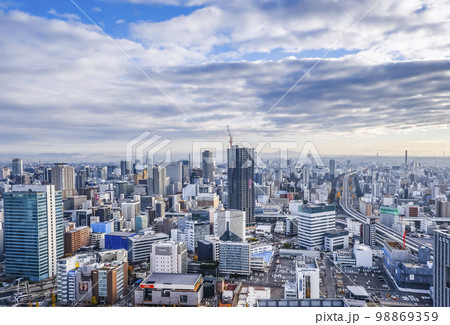 名古屋市街地を見下ろす 98869359