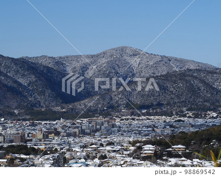 京都の雪景色 京都の雪景色 98869542
