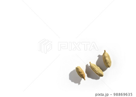 カルダモン　スパイス　シード 98869635