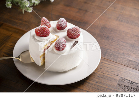 苺のショートケーキ 苺のショートケーキ 98871117