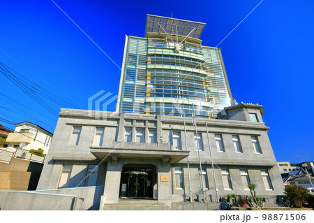 【長崎県】晴天の海上自衛隊佐世保史料館 98871506