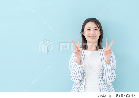 女性 カジュアル ブルーバック ピース 女性 カジュアル ブルーバック ピース 98873547