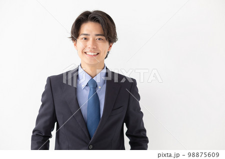 ビジネス スーツ 笑顔 ビジネス スーツ 笑顔 98875609