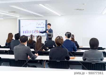 会議 セミナー 講習 研修 勉強会 ビジネス ビジネスマン オフィス 会議 セミナー 講習 研修 勉強会 ビジネス ビジネスマン オフィス 98877361