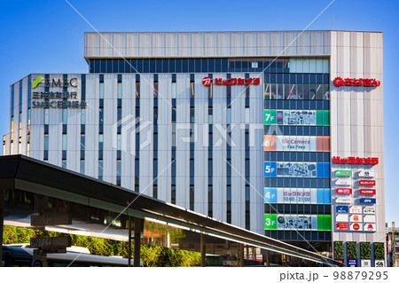 千葉駅前 再開発 の マインズ千葉 の テナント に ビックカメラ が入り2022年11月1日 開業 98879295