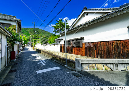 【重要伝統的建造物群保存地区】龍野 本町地区の風景8 兵庫県たつの市 【重要伝統的建造物群保存地区】龍野 本町地区の風景8 兵庫県たつの市 98881722