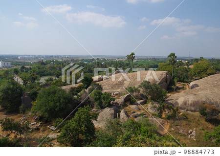 インド 世界遺産マハーバリプラムの建造物群 インド 世界遺産マハーバリプラムの建造物群 98884773