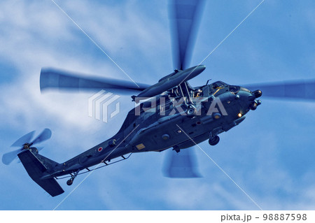 UH-60J救難ヘリコプター UH-60J救難ヘリコプター 98887598