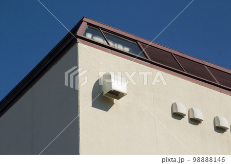 工場 ステンレス ウェザーカバー 工場 ステンレス ウェザーカバー 98888146