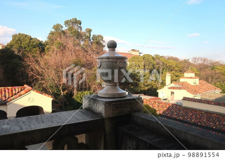 神戸女学院大学 98891554