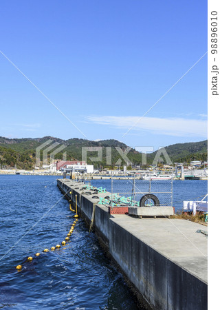 牡鹿半島　鮎川港 98896010