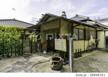 倉敷美観地区　新渓園　敬倹堂　岡山県倉敷市 98896261