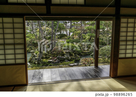 倉敷美観地区　新渓園　敬倹堂　岡山県倉敷市 98896265