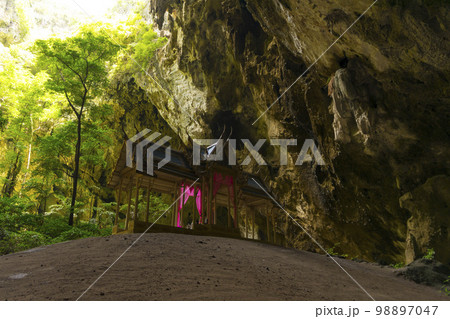 The Kuhakaruhat pavilion in the Phraya Nakhon Cave at Prachuap Khiri Khan, Thailand  98897047