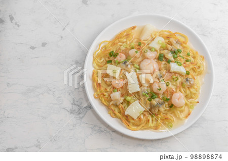 海鮮あんかけ焼きそば 98898874