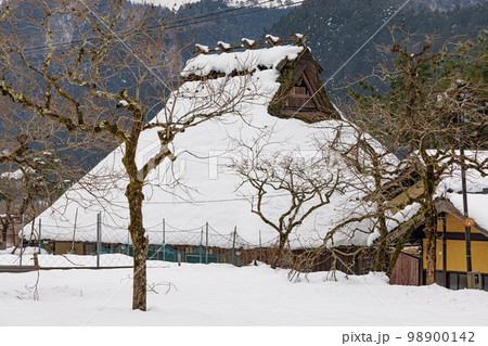 美山　かやぶきの里　雪景色 98900142