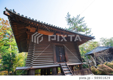 奈良市　唐招提寺宝蔵 98901829