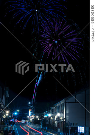 『冬』の花火大会　雲仙灯りの花ぼうろ 98903380